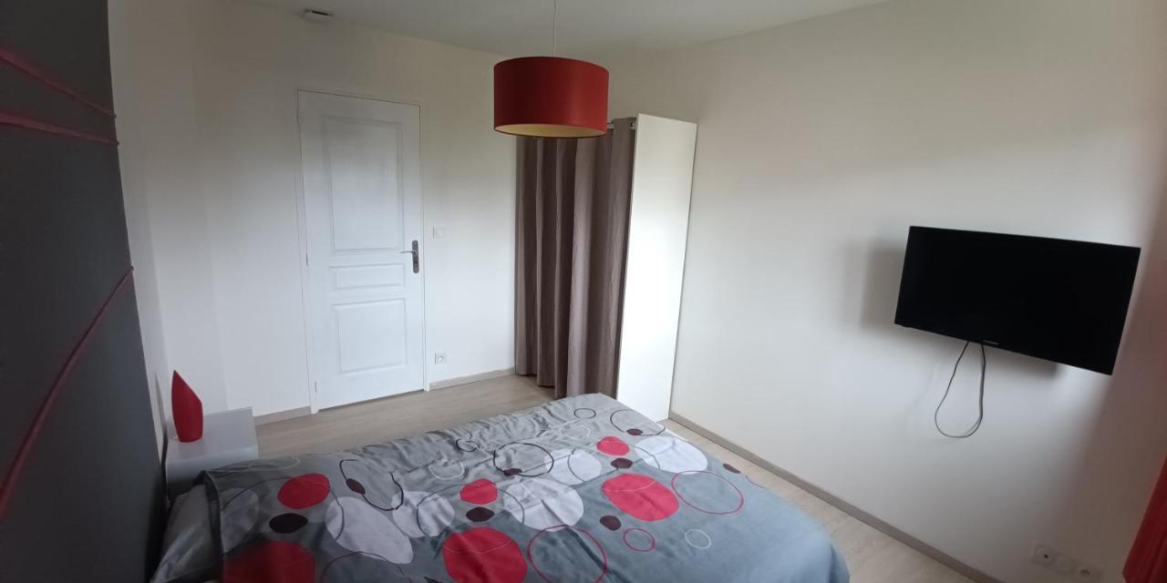 Grande Maison Entiere De 120M2 Epron Dış mekan fotoğraf