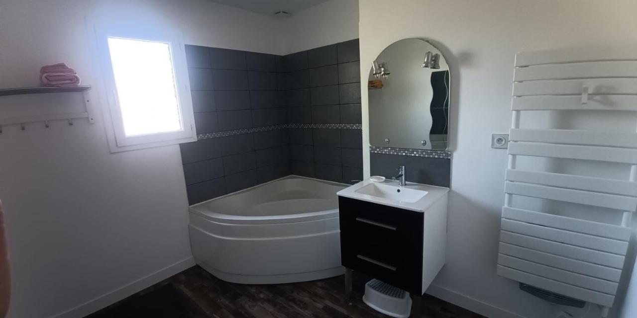 Grande Maison Entiere De 120M2 Epron Dış mekan fotoğraf