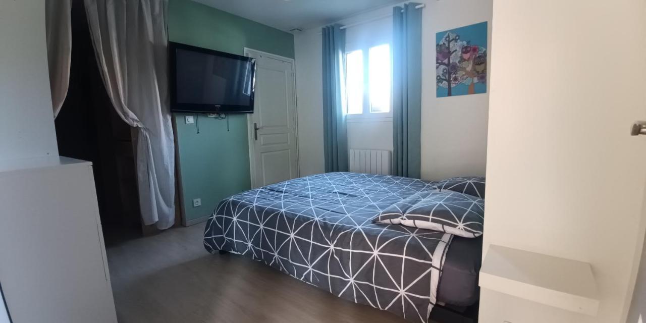 Grande Maison Entiere De 120M2 Epron Dış mekan fotoğraf