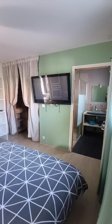 Grande Maison Entiere De 120M2 Epron Dış mekan fotoğraf